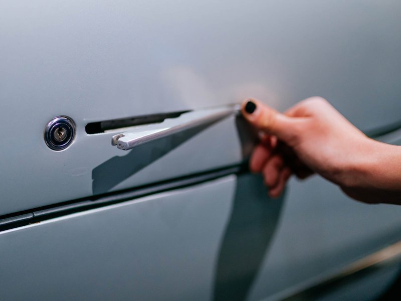 Bild tuergriffe-in-der-kritik.jpg